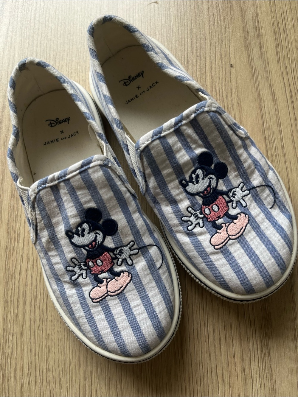 Janie and Jack Kids' Striped Slip-On Shoes - Blue & White with Mickey Size 10